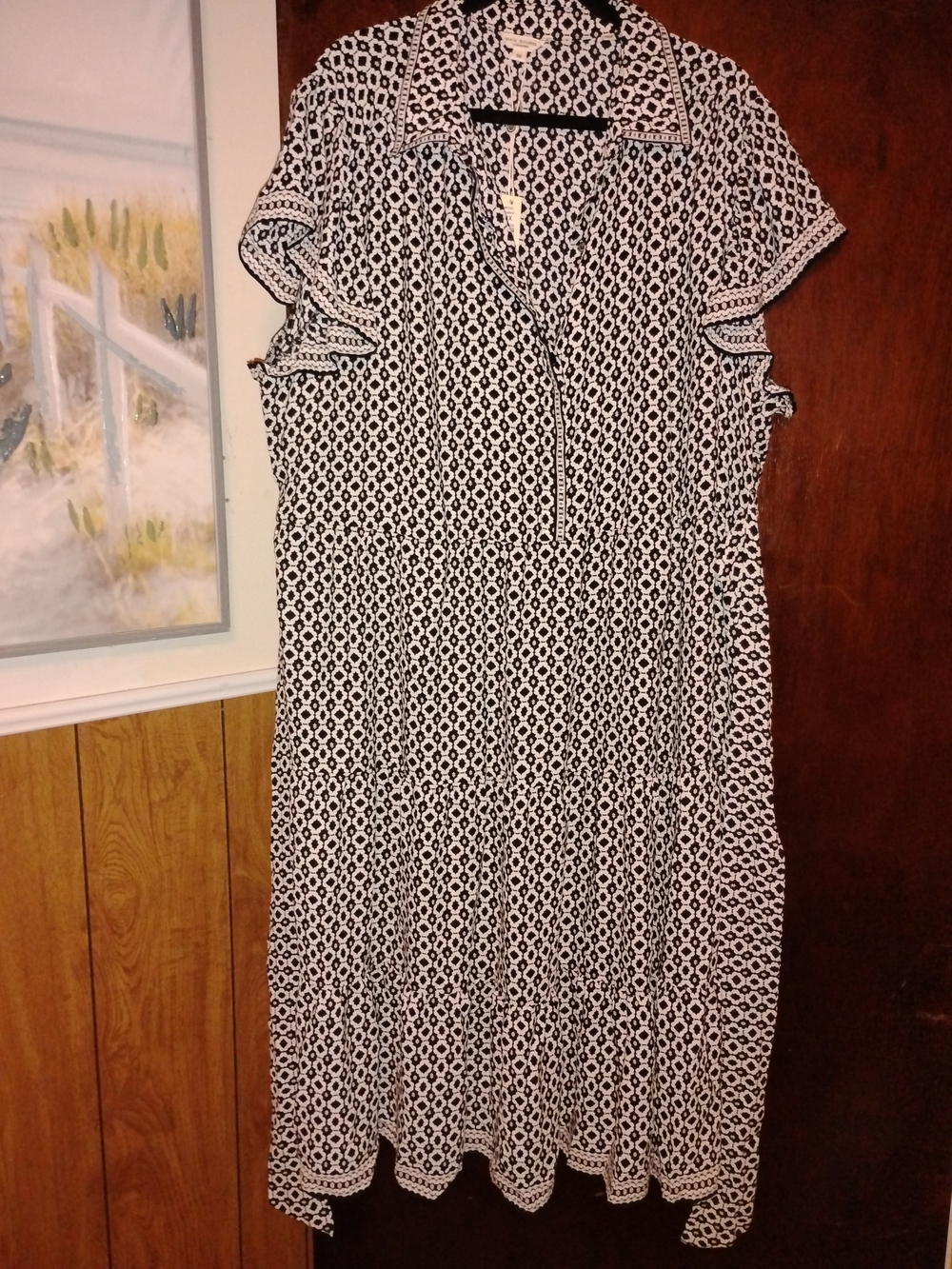 Black and White Printed Short Sleeve Women’s Dress